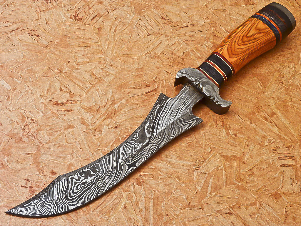 HS-546 Custom Handmade Damascus Hunting Knife With Hard Wood Handle