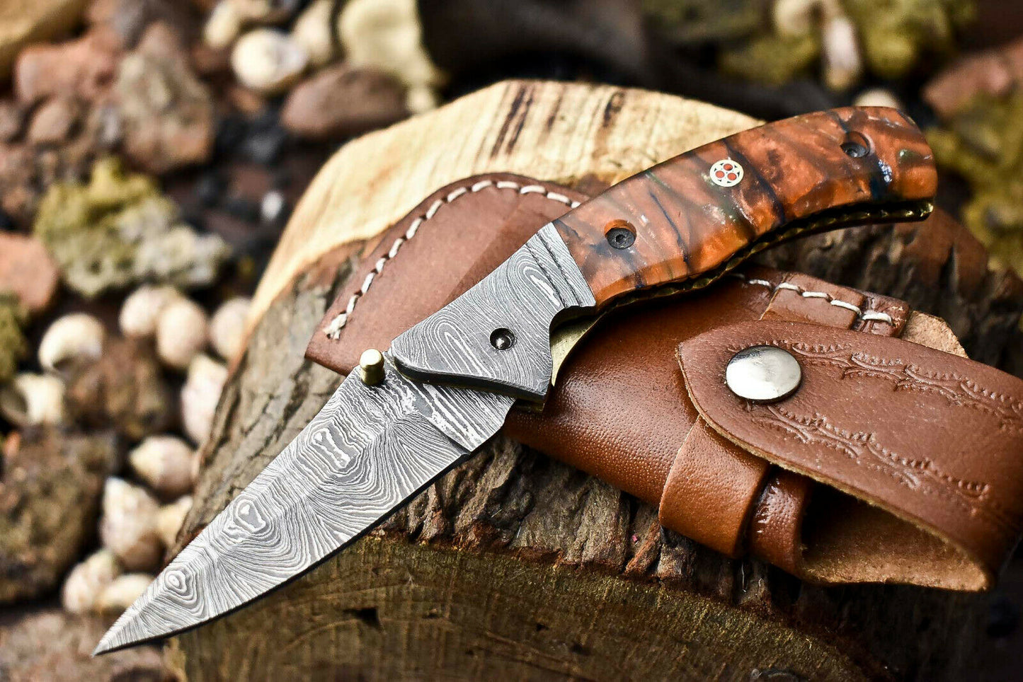 |Custom Handmade Damascus Steel Pocket Folding Knife - Beautiful Resin Handle