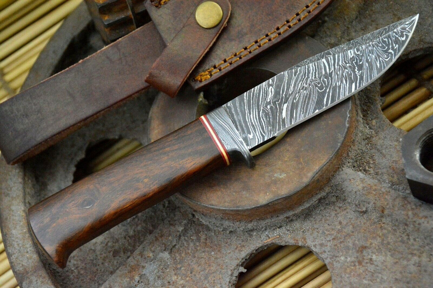 HS-848 Custom Handmade Damascus Skinner Knife Camping Tool - With Walnut Handle