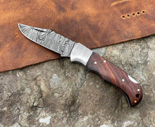 Load image into Gallery viewer, Custom Handmade Damascus Steel Pocket Folding Knife - Beautiful Wood Handle
