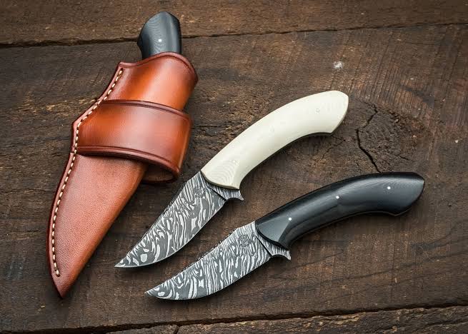 HS-633 Custom Handmade Damascus Hand Carry Knife Best Christmas Gifts