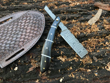 Load image into Gallery viewer, HS-1127 " Custom handmade Damascus steel shaving razor very high sharp gift for him gift for Dad
