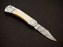 Load image into Gallery viewer, HS-1109 Custom Hand Forged Damascus Steel Back Lock Resin Handle Knife
