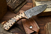 Load image into Gallery viewer, HS 657 Custom Handmade Damascus Hunting Skinning Blade Hunter Camping Full Tang Knife
