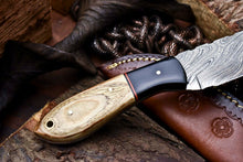 Load image into Gallery viewer, HS-701 Custom Handmade Damascus Steel Skinner Knife - Beautiful Wood Handle
