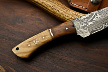 Load image into Gallery viewer, HS-723 Custom Handmade Damascus Steel Skinner Knife - Wood Handle
