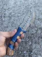 Load image into Gallery viewer, HS-928 Custom Handmade Damascus Tracker/Hunitng Knife With Wood Handle Handle
