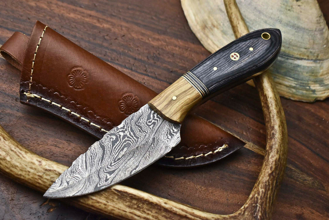 HS-600 Handmade Damascus Skinning Blade Camping Full Tang Knife