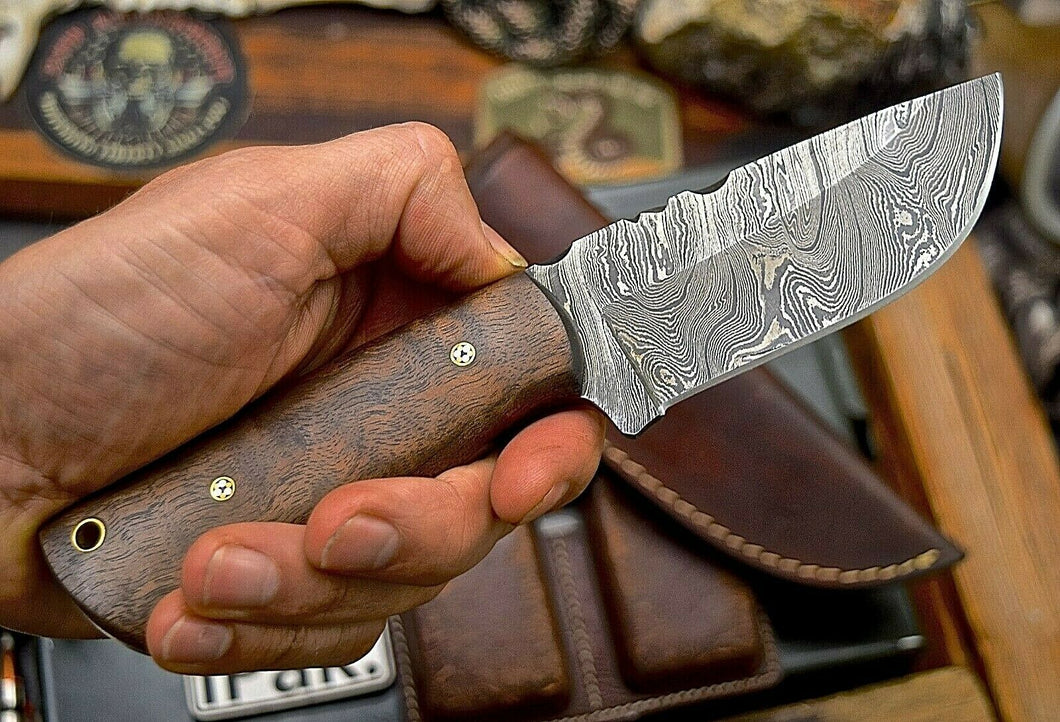 HS-824 Custom Handmade Damascus Skinner Knife With Walnut Wood Handle