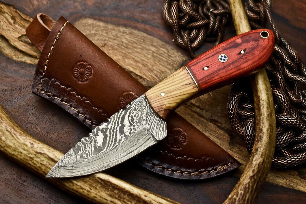 HS-659 Custom Handmade Damascus Steel Skinner Knife - Beautiful Hard Wood Handle