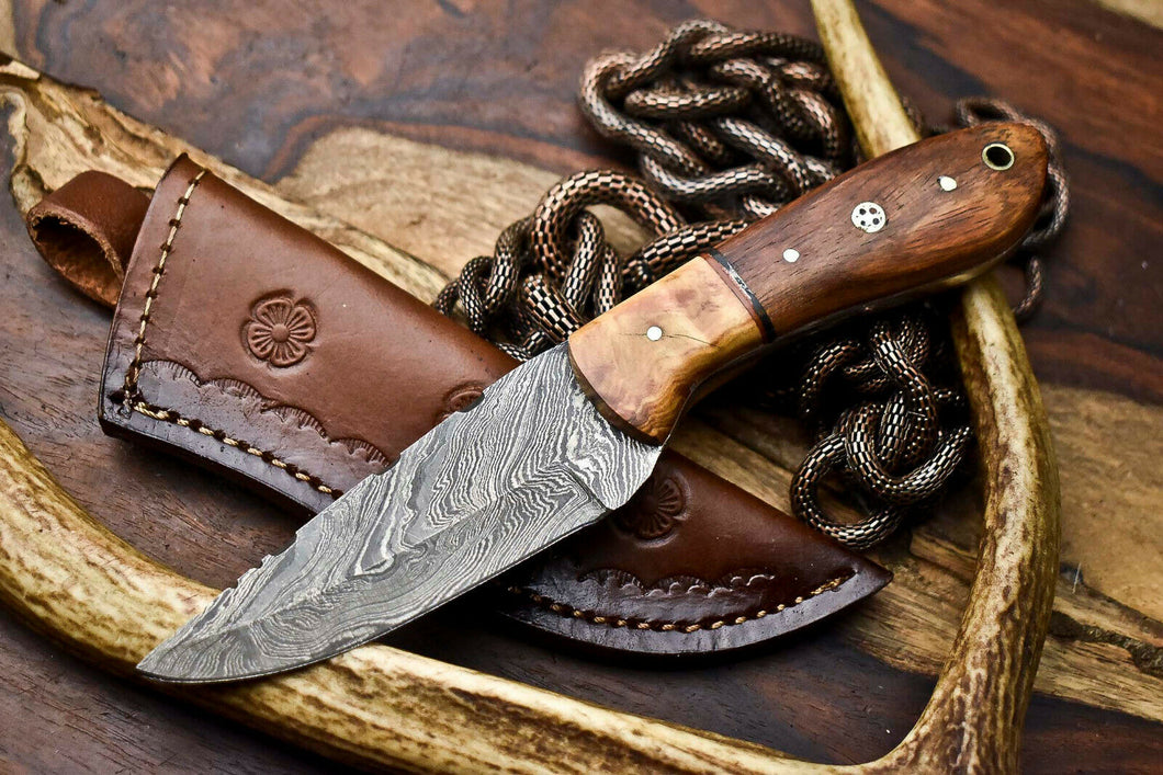 HS-692 Custom Handmade Damascus Steel Skinner Knife - Beautiful Wood Handle