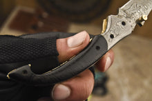 Load image into Gallery viewer, Custom Handmade Damascus Folding-Pocket Knife With Black Micarta Handle
