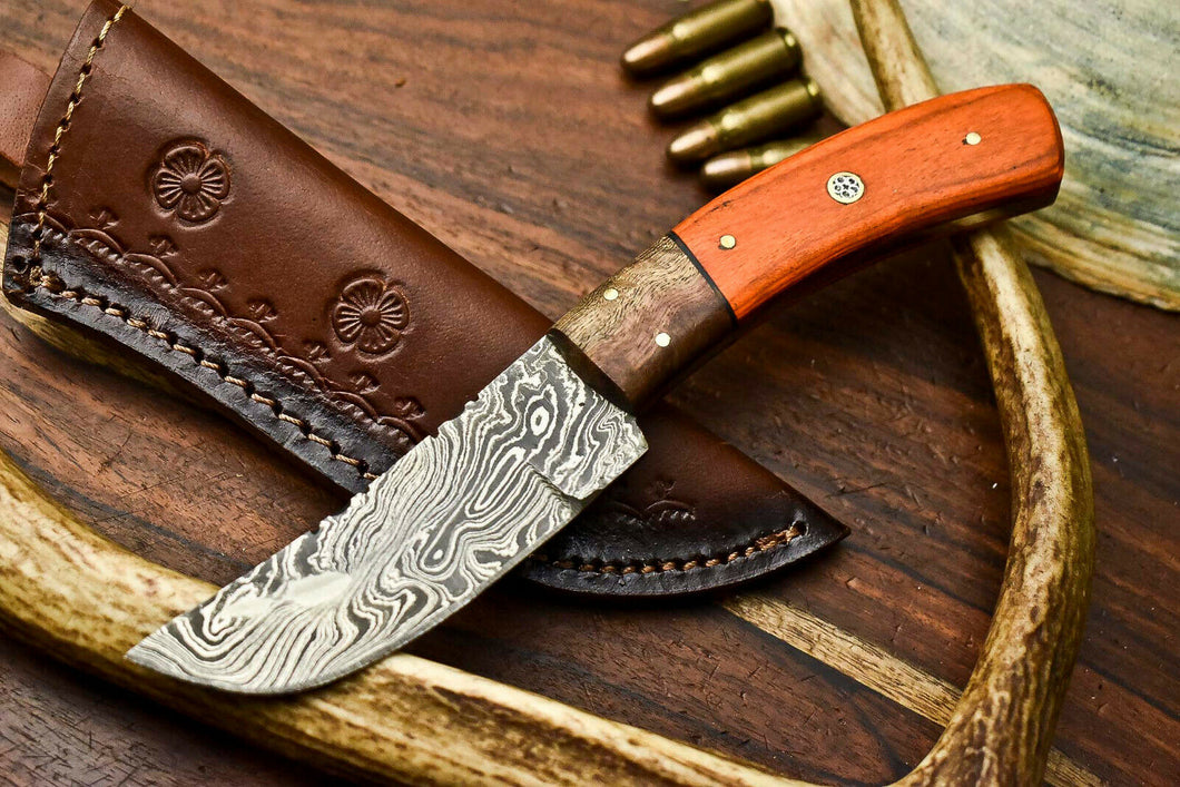 HS-621 Handmade Damascus Skinning Blade Camping Full Tang Knife