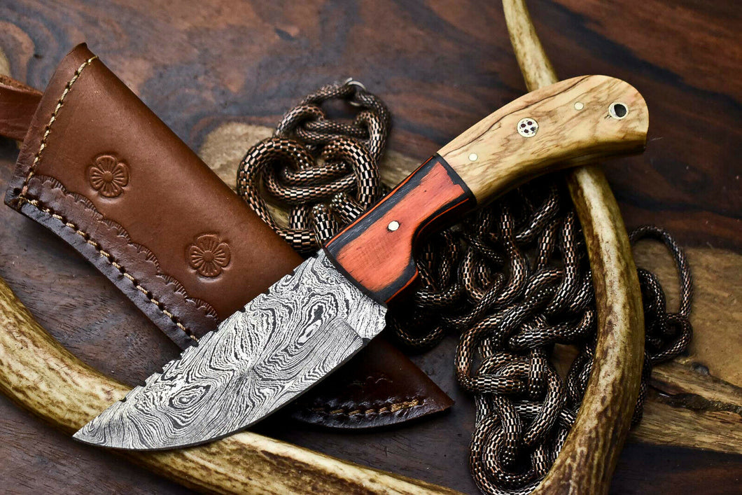 HS-688 Custom Handmade Damascus Steel Skinner Knife - Beautiful Wood Handle