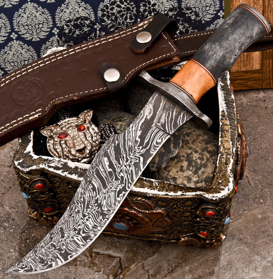 HS-530 Custom Handmade Damascus Hunting/Bowie Knife With Colored Bone Handle