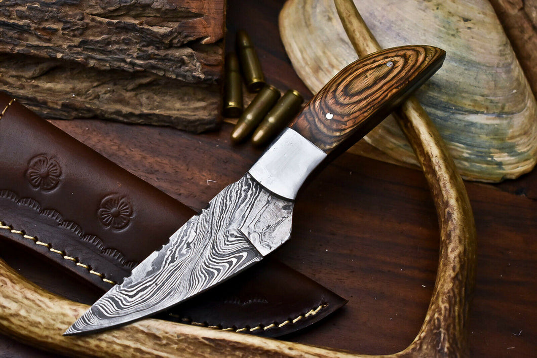 HS-566 Handmade Damascus Skinning Blade Camping Full Tang Knife