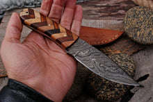 Load image into Gallery viewer, HS-501 Custom Handmade Damascus Hunting/Skinner Knife With Camel Bone  Handle
