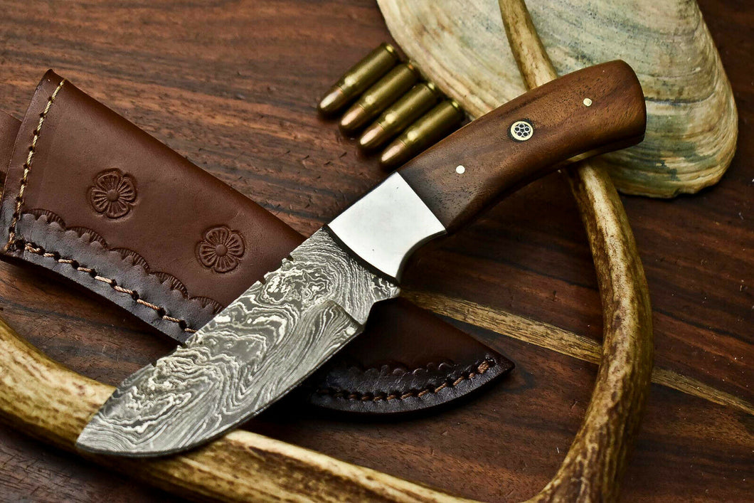 HS-627 Handmade Damascus Skinning Blade Camping Full Tang Knife