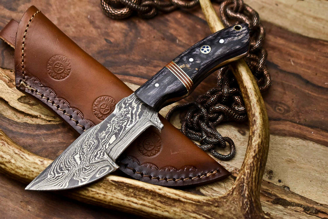 HS-920 Custom Handmade Damascus Steel Tracker Knife - Beautiful Hard Wood Handle