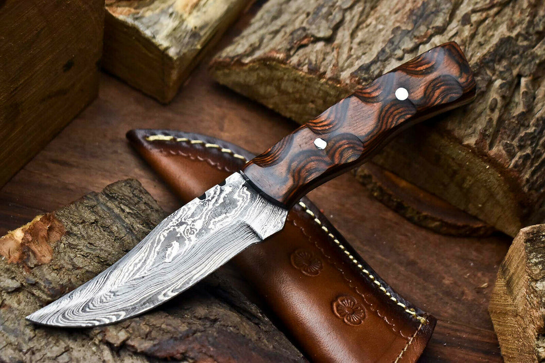 HS-656 Custom Handmade Damascus Hunting Skinning Blade Hunter Camping Full Tang Knife