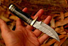 Load image into Gallery viewer, HS-763Custom Handmade Damascus Steel Skinner knife With Resin Handle Daily Carry
