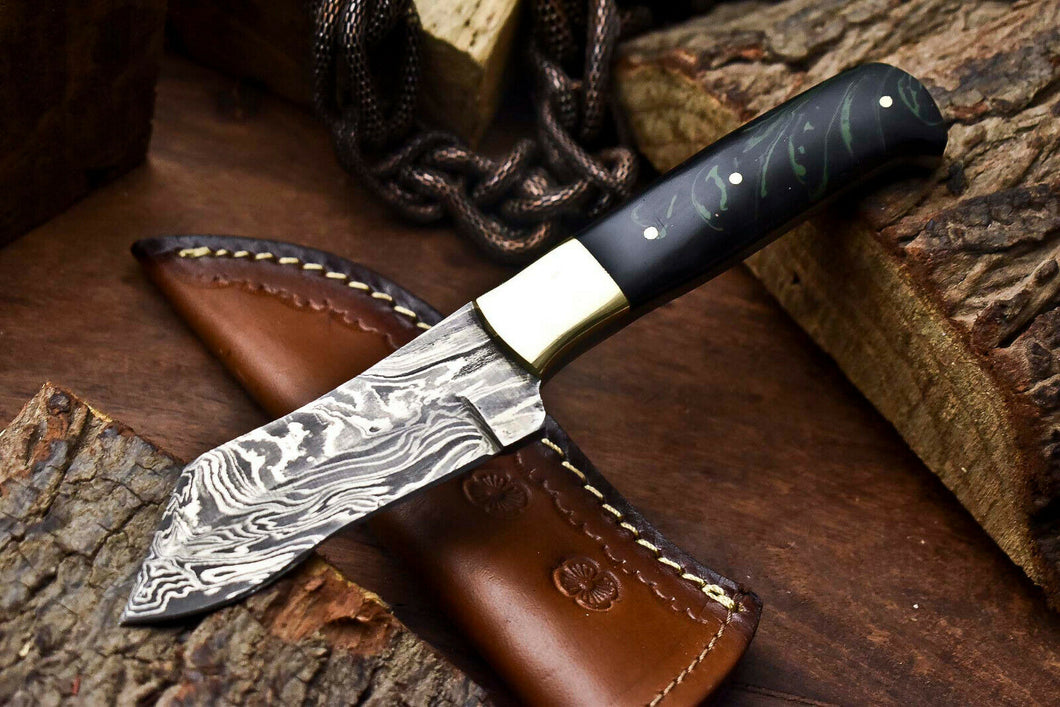 HS-706 Custom Handmade Damascus Steel Skinner Knife - Beautiful Resin Handle