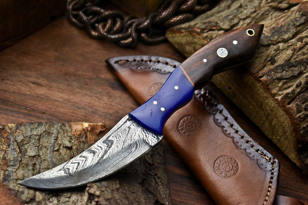 HS-655 Custom Handmade Damascus Hunting Skinning Blade Hunter Camping Full Tang Knife